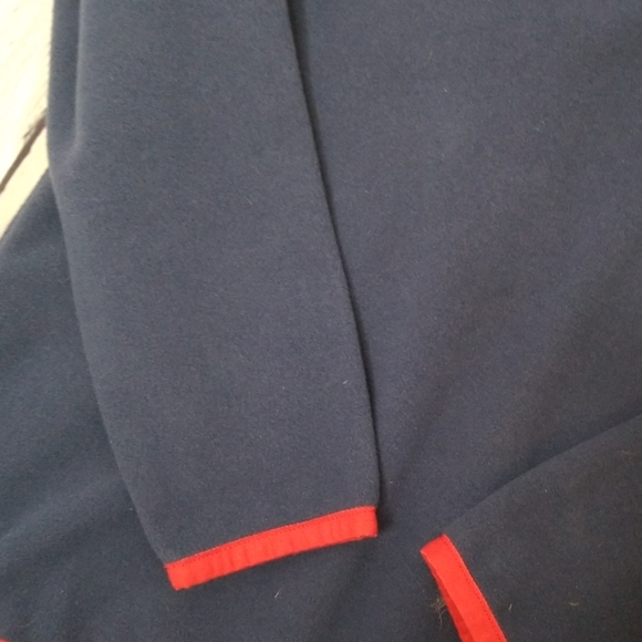 NWOT Boys Vineyard Vines fleece 1/4 snap pullover - Picture 4 of 6